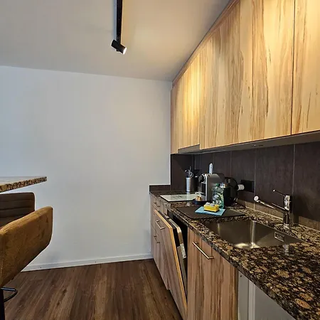 Vallesia Ground Floor * סאס פה