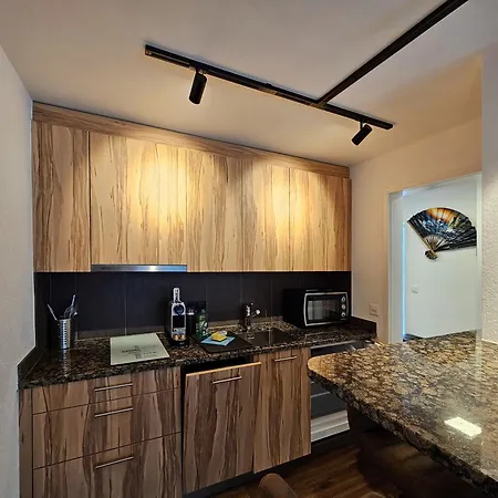 Vallesia Ground Floor Апартаменты *