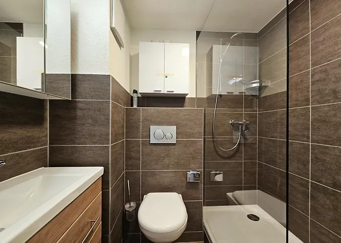 Vallesia Ground Floor Апартаменты *